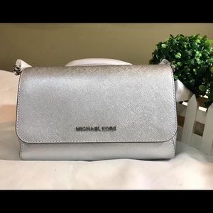 Michael Kors Jet Set MD Conv Pouchette